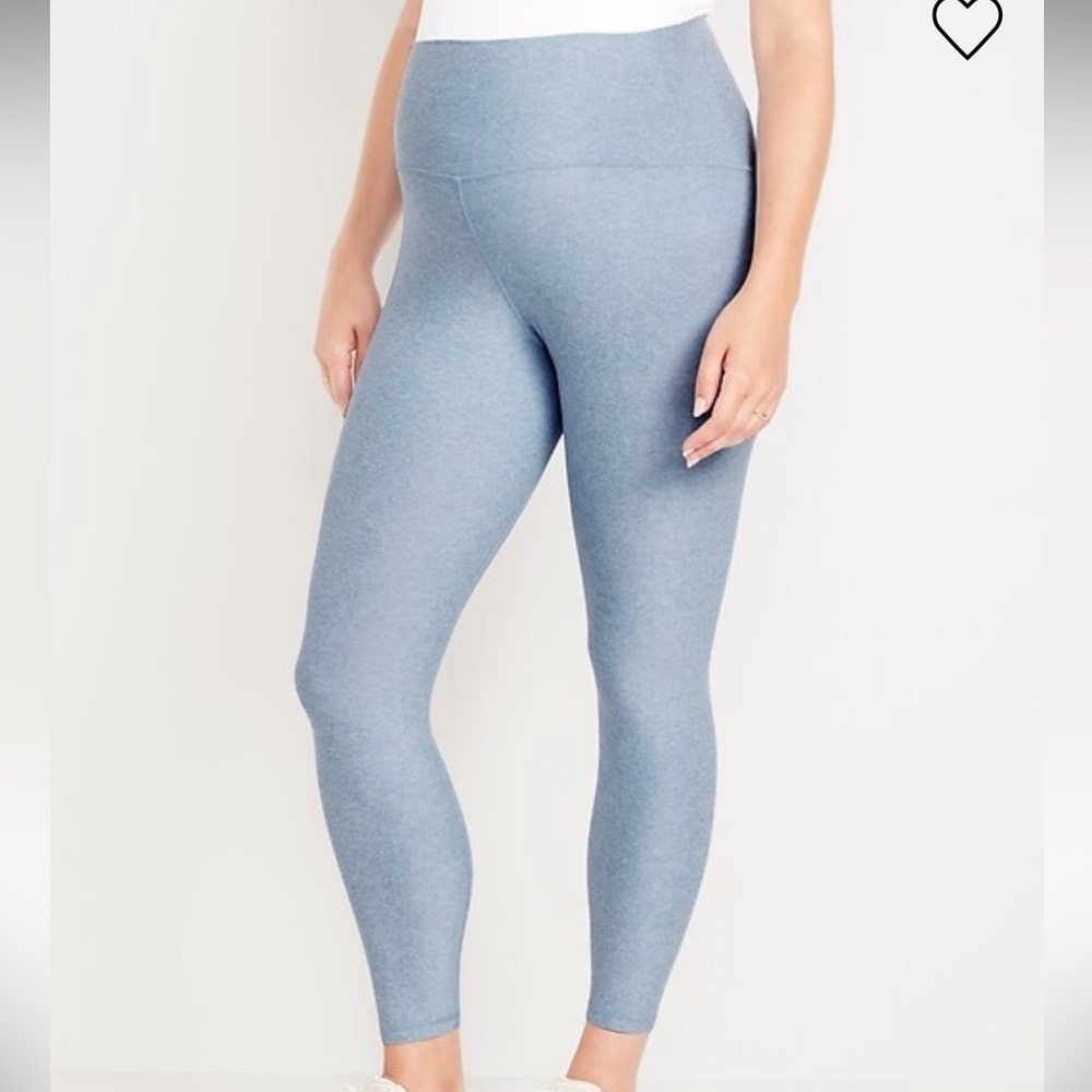 Old Navy Maternity full panel cloud comfy 7/8 leggings